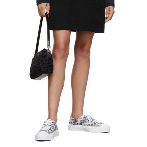 GIVENCHY | White & Black City Low Sneakers - Picture 6 of 10